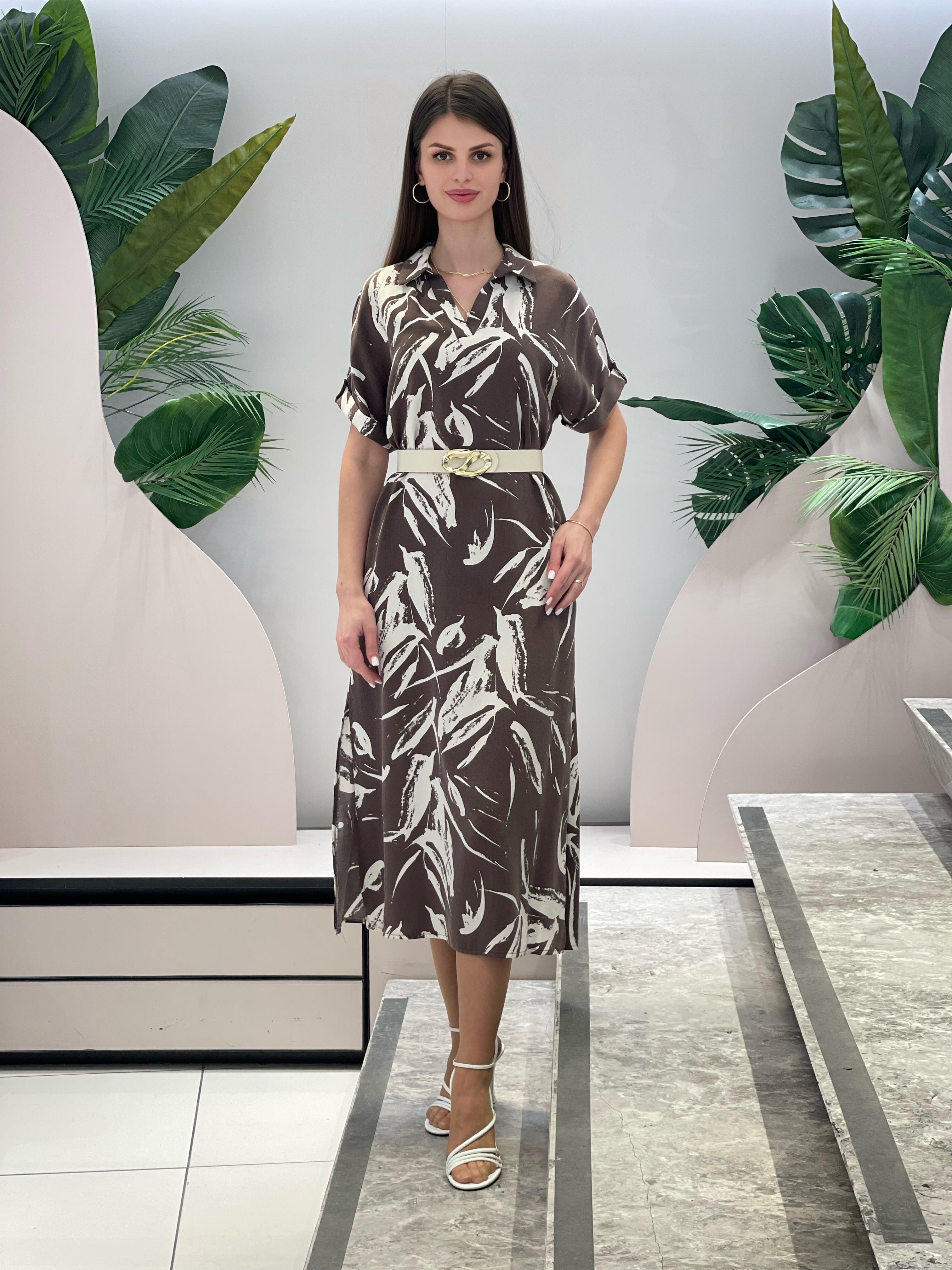 Double Slit Brown Dress